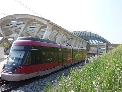 Rupture Rhône Express : La ville de Lyon demande la résiliation du contrat